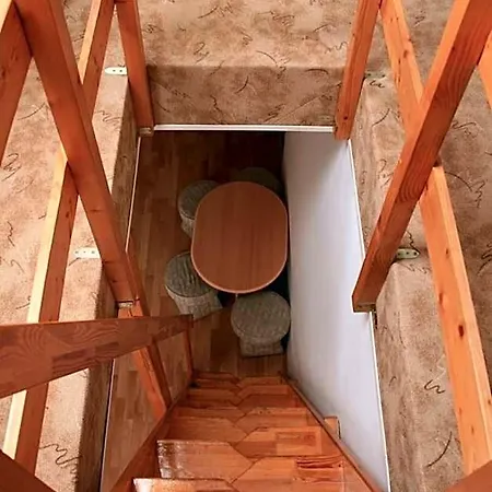 Hostel Osrodek Narciarski Stozek Witold Pruski *