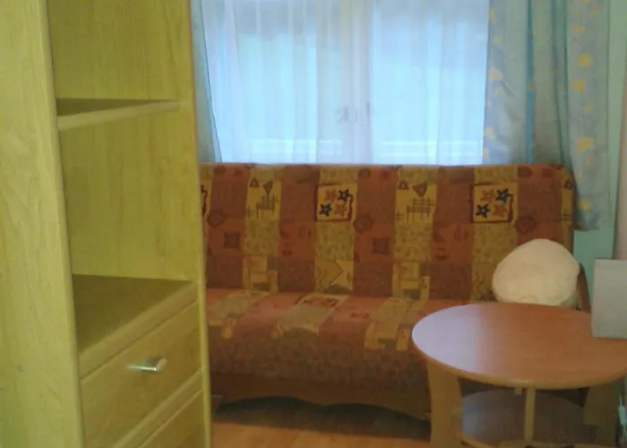 Hostel Osrodek Narciarski Stozek Witold Pruski *